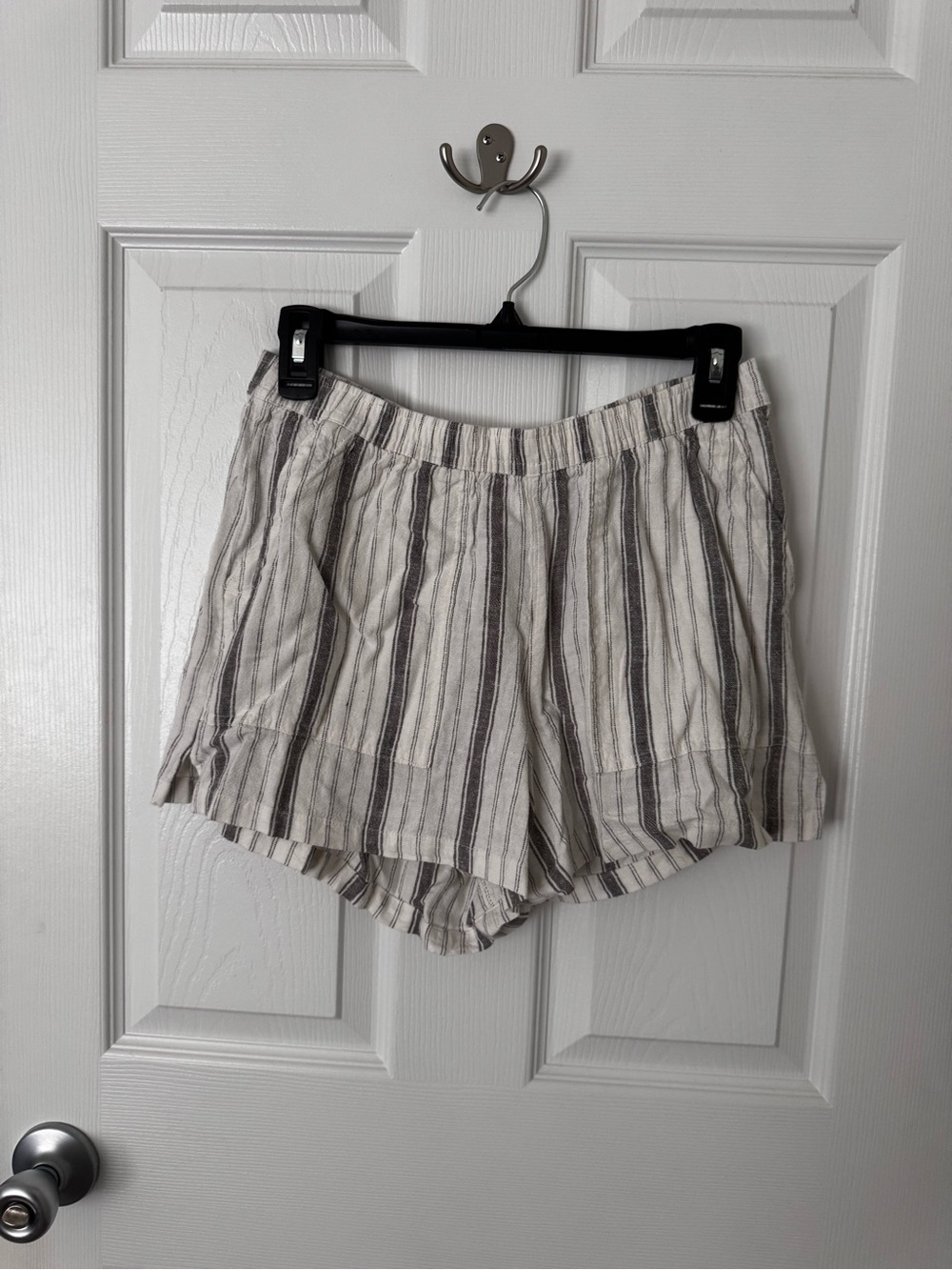 Universal Thread Striped Linen-Blend Women’s Shorts — Cream and Gray - S
